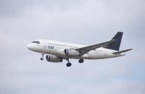 В Європі авіакомпанії тисячами скасовують рейси через зростання цін на пальне, – ЗМІ В-Європі-авіакомпанії-тисячами-скасовують-рейси-через-зростання-цін-на-пальне,-–-ЗМІ