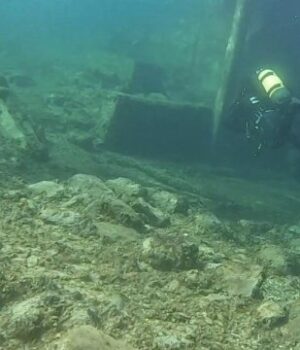 На-сході-Туреччини-під-водою-виявили-історичні-споруди,-яким-близько-2400-років