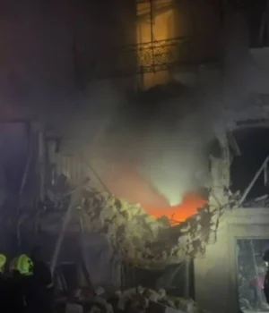 В-Одесі-внаслідок-атаки-пошкоджено-житлові-будинки-є-постраждалі