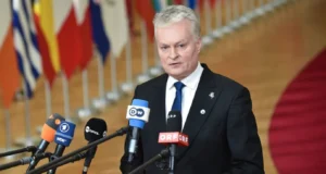 Литва закликає ЄС до нових санкцій проти Росії Науседа:-ЄС-має-включити-"росатом"-та-"лукойл"-у-новий-санкційний-пакет