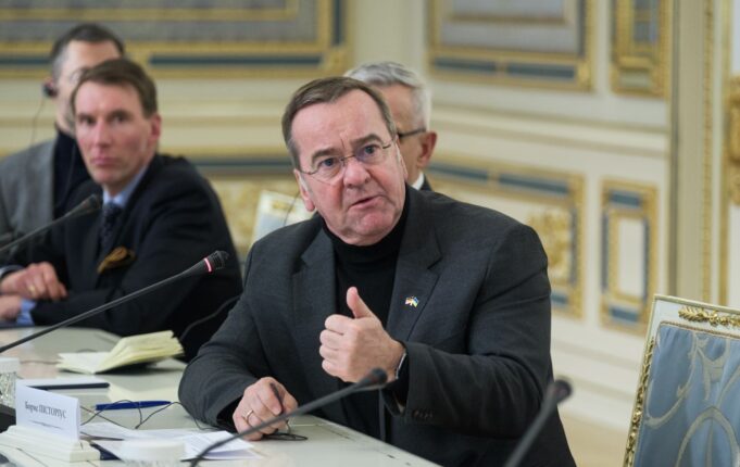 Іран вимагає від Німеччини пояснень щодо бази Рамштайн у контексті війни Звіт або наслідки: Іран поставив Німеччині ультиматум через найбільшу авіабазу США в Європі