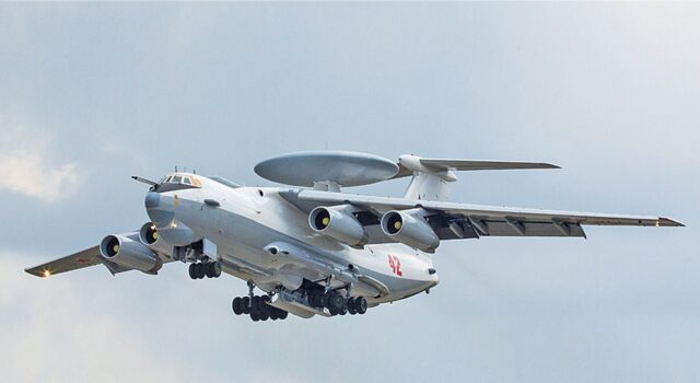 Удар по російському А-50: українські військові завдали шкоди літаку в Новгородській області Українські воїни пошкодили російський літак-розвідник А-50, – Генштаб