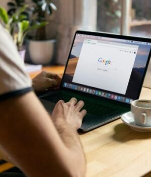 У-РФ-блокують-Інтернет:-чого-боїться-влада-і-до-чого-тут-Україна