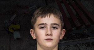 Рік тому рятував маму і вдруге потрапив під обстріл у Сумах: що відомо про пораненого підлітка Рік-тому-рятував-маму-і вдруге-потрапив-під-обстріл-у Сумах:-що відомо-про-пораненого-підлітка