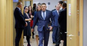 Словаччина запроваджує надзвичайний стан у постачанні нафти через конфлікт з Україною Słowakom kończy się cierpliwość do Zełenskiego. “Zaskakujące, że nie można go zmusić”