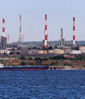 Сили оборони уразили Саратовський НПЗ, – Генштаб