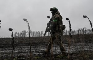 Проблеми повернення військовослужбовців із самовільного залишення частини в Україні «Блокує-зусилля-із-повернення-людей-у-військо»-Що-не-так-з-«новою»-схемою-поновлення-після.