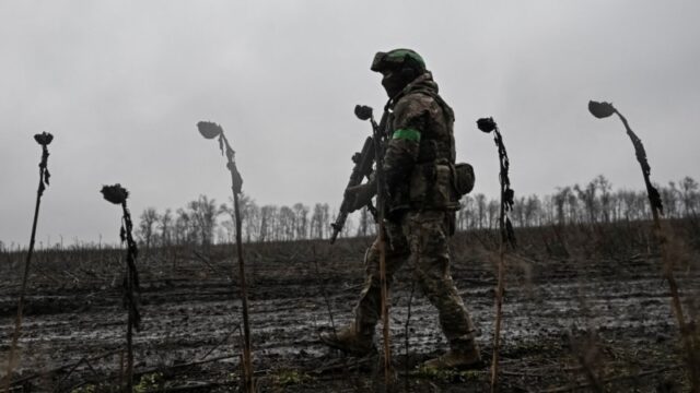 Проблеми повернення військовослужбовців із самовільного залишення частини в Україні «Блокує-зусилля-із-повернення-людей-у-військо»-Що-не-так-з-«новою»-схемою-поновлення-після.