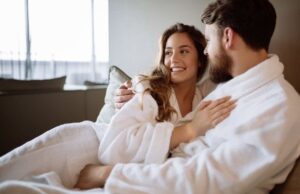 Хто закохується швидше: вчені розвінчали головний міф про стосунки Хто-закохується-швидше:-вчені-розвінчали-головний-міф-про-стосунки