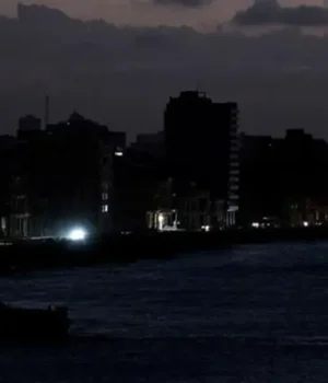 Повне-знеструмлення-Куби-залишило-понад-10-мільйонів-людей-без-світла