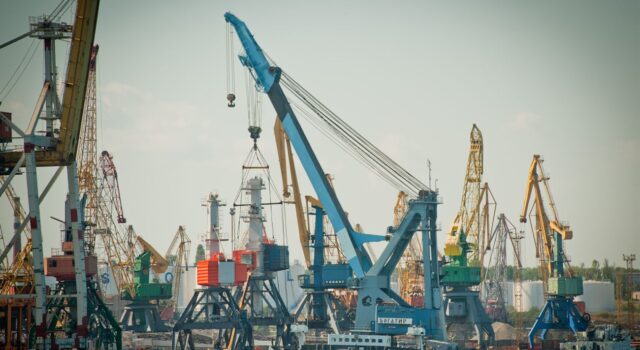 Збільшення цін на енергоносії: що це означає для українців Росія збільшила інтенсивність атак на два українські порти, – Кулеба