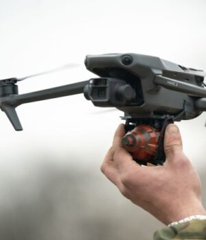 Волинський-підрозділ-щодня-працює-над-створенням-роботів-та-fpv-дронів