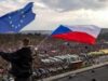 Масові протести в Празі: тисячі чехів виступили проти уряду Бабіша Наймасовіший-протест-у-Чехії-за-п’ять-років.-Чому-люди-вийшли-на-вулиці