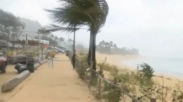 Шторми на Гаваях: збитки перевищують 1 мільярд доларів Шторми-на-Гаваях-завдали-збитків-на-1-мільярд-доларів-–-губернатор