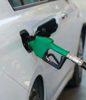 АЗС-змінили-ціни-на пальне:-скільки-коштують-бензин-і дизель-23 березня АЗС-змінили-ціни-на пальне:-скільки-коштують-бензин-і дизель-23 березня