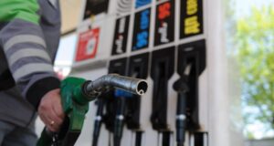 Чи дійсно на Україну чекає дефіцит дизельного пального: відповідь експерта Чи-дійсно-на-Україну-чекає-дефіцит-дизельного-пального:-відповідь-експерта