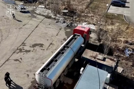 На Волині викрили масштабну схему незаконного виробництва та збуту пального На Волині викрили масштабну схему незаконного виробництва та збуту пального