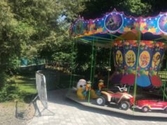 У центральному парку Луцька запрацювали атракціони: скільки коштують квитки У-центральному-парку-Луцька-запрацювали-атракціони:-скільки-коштують-квитки