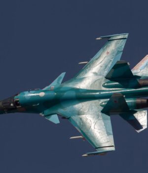 Росія підняла стратегічну авіацію, північ і південь України вже атакують дрони, – ПС