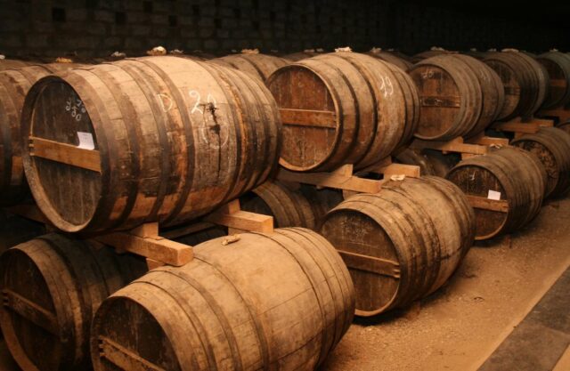 У Норвегії знайшли дубові бочки XVII століття, які розкривають таємниці будівництва міста У-Норвегії-знайшли-дубові-бочки-xvii-століття,-які-розкривають-таємниці-будівництва-міста