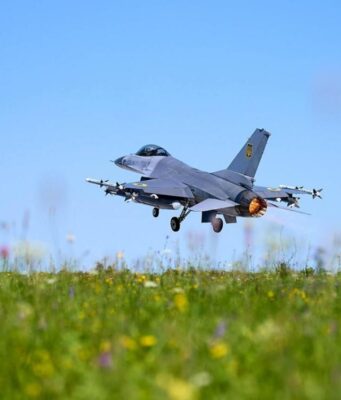 Втрати F-16: експерт розповів, як росіяни удосконалюють “Шахеди”, щоб нищити нашу авіацію Втрати-f-16:-експерт-розповів,-як-росіяни-удосконалюють-“Шахеди”,-щоб-нищити-нашу-авіацію