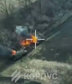 «Такий-собі-бліцкриг-2022-року»:-в-3-му-АК-розповіли-про-«дивний-наступ»-армії-РФ