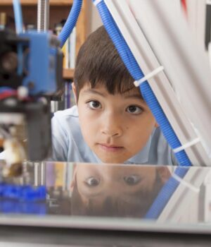 ТОП-5-речей,-які-ніколи-не-варто-друкувати-на-3d-принтері-вдома