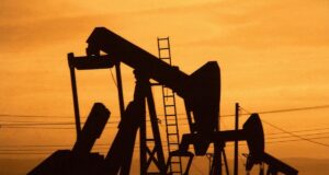 Ціни на нафту “повірили” у план Трампа щодо завершення війни в Ірані Ціни-на-нафту-“повірили”-у-план-Трампа-щодо-завершення-війни-в-Ірані