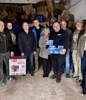 Нововолинськ-отримав-гуманітарну-допомогу-від-міста-партнера-Стропков