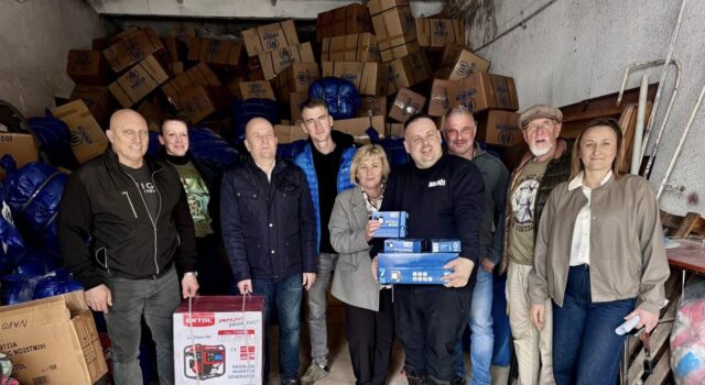 Гуманітарна допомога від Словаччини для Нововолинська Нововолинськ-отримав-гуманітарну-допомогу-від-міста-партнера-Стропков