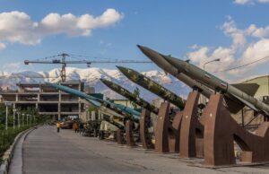 Воюватимуть далі: Іран зі зневагою відкинув мирний план Трампа, – FT Воюватимуть-далі:-Іран-зі-зневагою-відкинув-мирний-план-Трампа,-–-ft