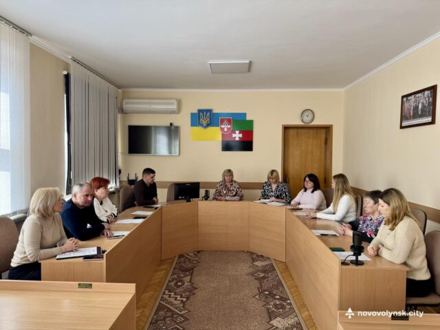 Засідання комісії з питань захисту прав дітей у Нововолинську: обговорення важливих питань Комісія-з-захисту-прав-неповнолітніх-на-черговому-засіданні-опрацювала-9-питань