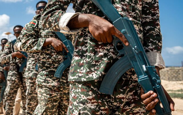 Зімбабве вживає заходів після загибелі своїх громадян у війні в Україні У Зімбабве заявили про загибель 15 громадян, завербованих РФ на війну проти України