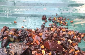 На Рівненщині викрито організатора незаконного видобутку бурштину на 350 млн грн На-Рівненщині-викрили-"тіньового-куратора"-незаконного-видобутку-бурштину-на-понад-350-млн-грн-–-Генпрокурор.