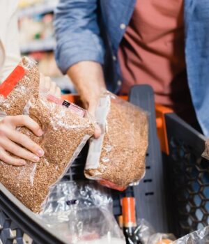 Ціни-на-гречку-стрімко-зростають:-в-уряді-відповіли,-чи-загрожує-Україні-дефіцит