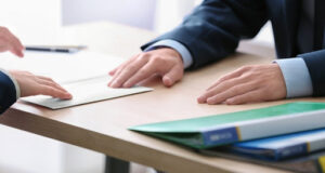 В Україні запроваджено нові ініціативи для боротьби з корупцією Як-викривати-корупцію:-нові-можливості-для-громадян-та-захист-викривачів