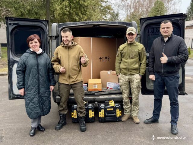 Нововолинська громада передала допомогу українським військовим Підтримка-війська-триває:-у-Нововолинську-закрили-ще-кілька-запитів-від-Захисників