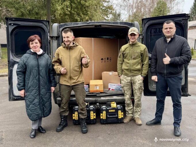 Нововолинська громада передала допомогу українським військовим Підтримка-війська-триває:-у-Нововолинську-закрили-ще-кілька-запитів-від-Захисників