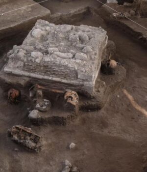У-Мексиці-виявили-тисячолітній-кам’яний-вівтар-для-людських-жертвоприношень