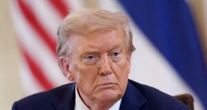 США не планують наземне вторгнення в Іран, але нарощують військову присутність у регіоні Чи готує Трамп наземну операцію в Ірані? Bloomberg дізналося про “сигнали” від США