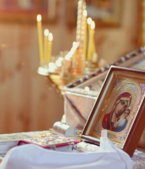 28-березня:-церковне-свято-сьогодні-–-Похвала-Пресвятої-Богородиці,-головні-заборони-дня