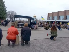 На Черкащині попрощалися з ветераном Русіновим, який загинув у перестрілці з поліцейськими На Черкащині попрощалися з ветераном Русіновим, який загинув у перестрілці з поліцейськими