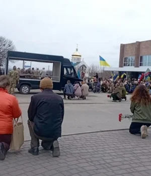 На Черкащині попрощалися з ветераном Русіновим, який загинув у перестрілці з поліцейськими
