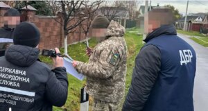 На Волині судитимуть шістьох прикордонників, які допомогли втекти з України щонайменше 158 чоловікам На-Волині-судитимуть-шістьох-прикордонників,-які-допомогли-втекти-з-України-щонайменше-158-чоловікам
