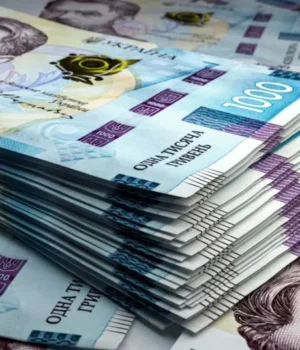 Майже 82 тисячі родин отримують допомогу по догляду за дитиною до року