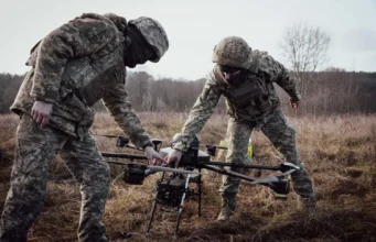 Сили безпілотних систем знищили понад 1300 цілей ворога за добу Сили-безпілотних-систем-уразили-понад-1300-цілей-ворога-за-добу-28-березня