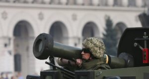 Javelin, який зупиняв російські танки у 2022 році, має попит навіть в еру дронів javelin,-який-зупиняв-російські-танки-у-2022-році,-має-попит-навіть-в-еру-дронів