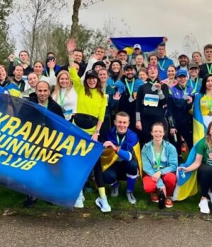 «Бігова-дипломатія»:-як-пробіжки-об’єднали-українців-у-дев’яти-містах-Європи «Бігова-дипломатія»:-як-пробіжки-об’єднали-українців-у-дев’яти-містах-Європи