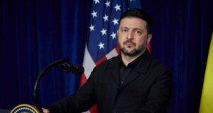 Зеленський: Україна веде переговори з США та прагне трьохсторонніх зустрічей з Росією Zełenski gorzko o rozmowach z USA. “Borykamy się z pewną trudnością”