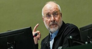 Іран попереджає США про наслідки можливих військових дій “Підпал” американських військ обіцяє Іран у разі старту наземної операції